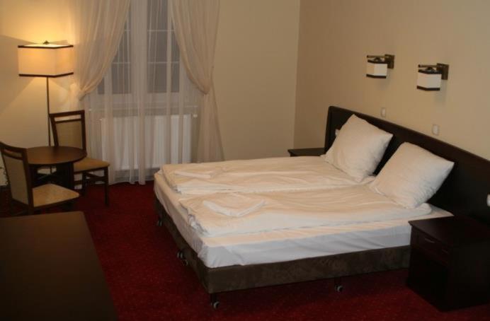 Hotel Grant Leszno (Greater Poland) Quarto foto